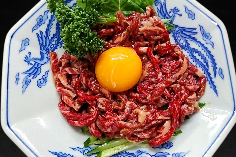 さくらユッケ